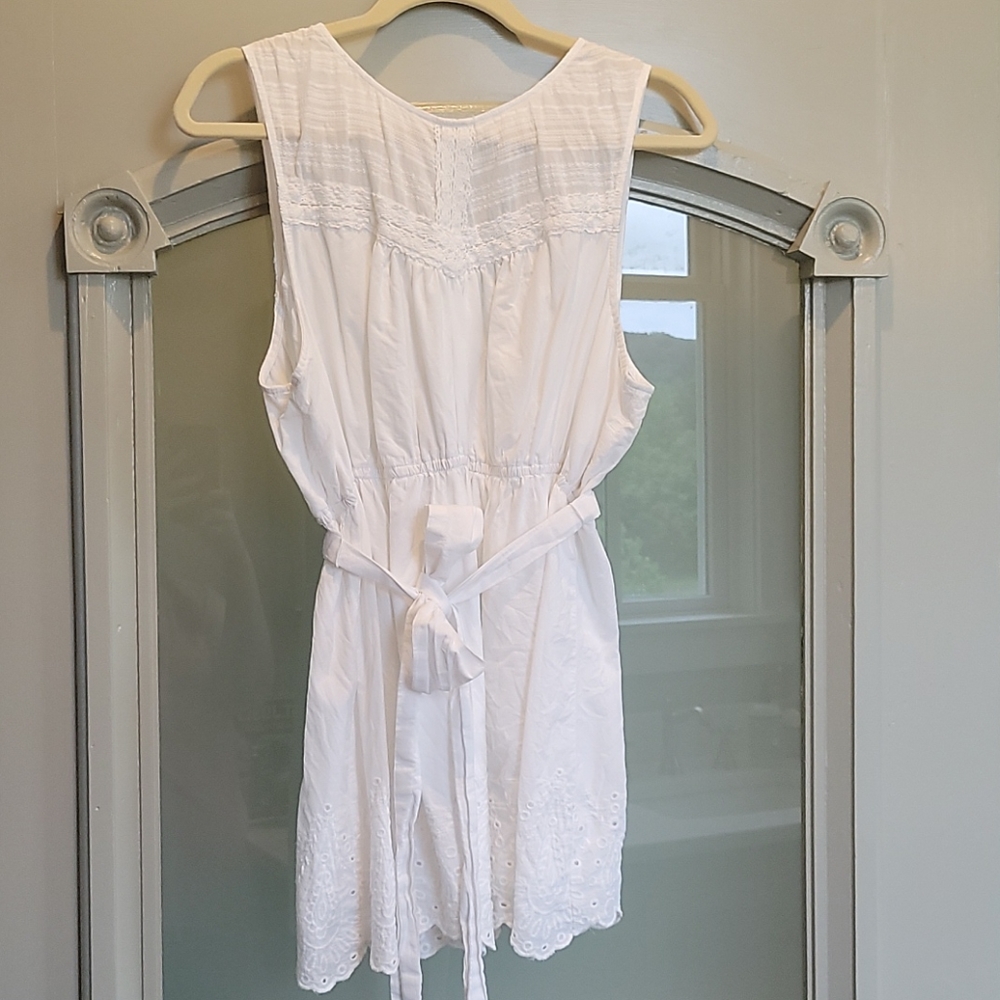 White cotton maternity top with tons of detail